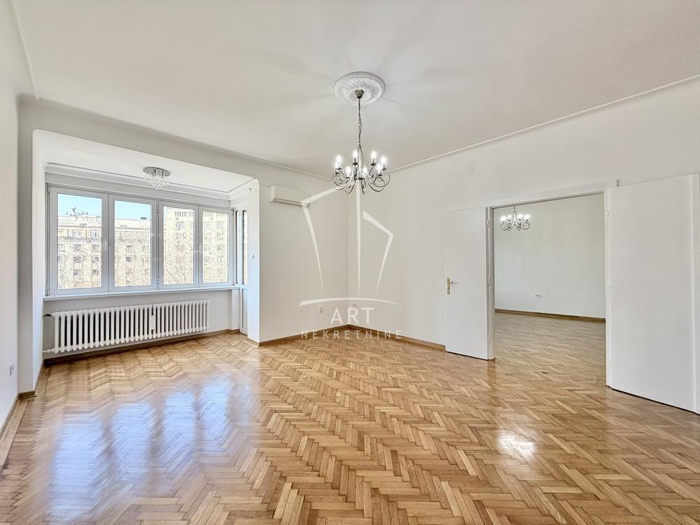 Salonac, mereno 136m2 ID#14428