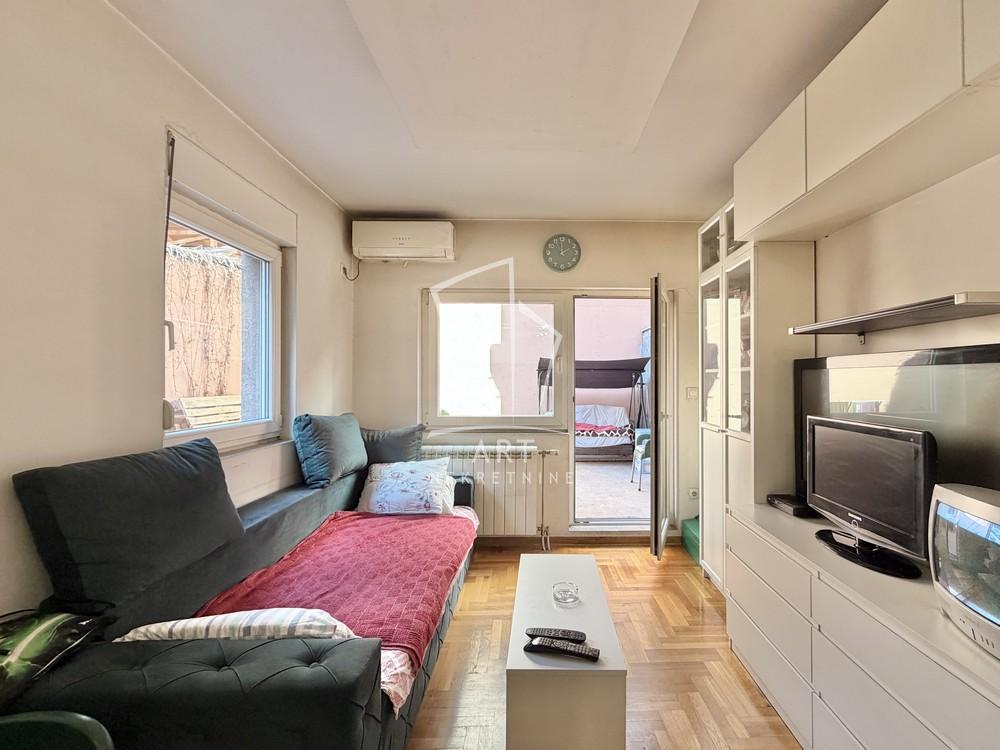 Dušanovac, 1.5 stan sa velikom terasom 40m2 ID#14448