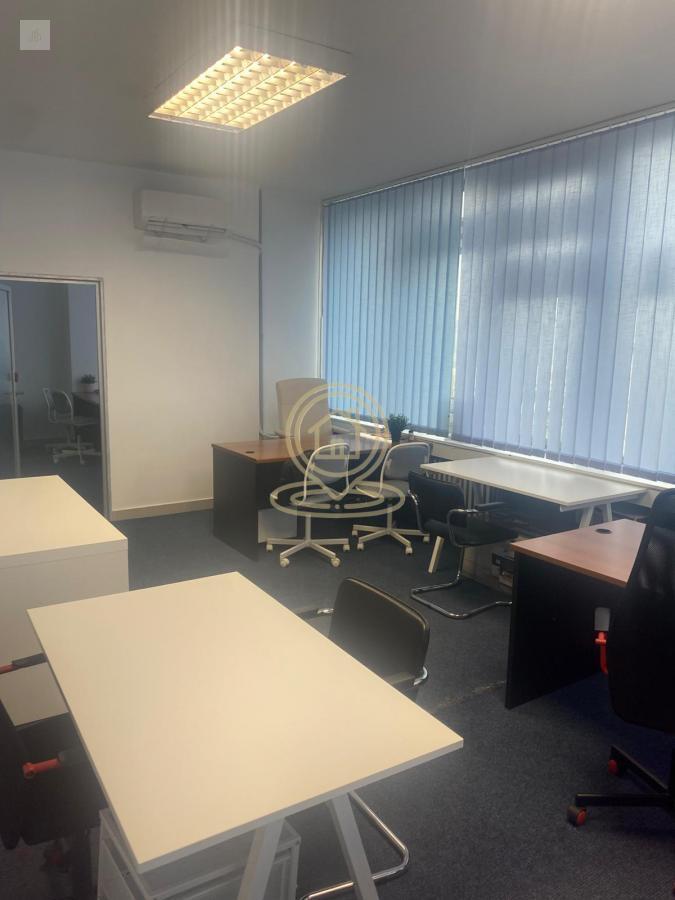 Odličan prostor u zgradi Lola