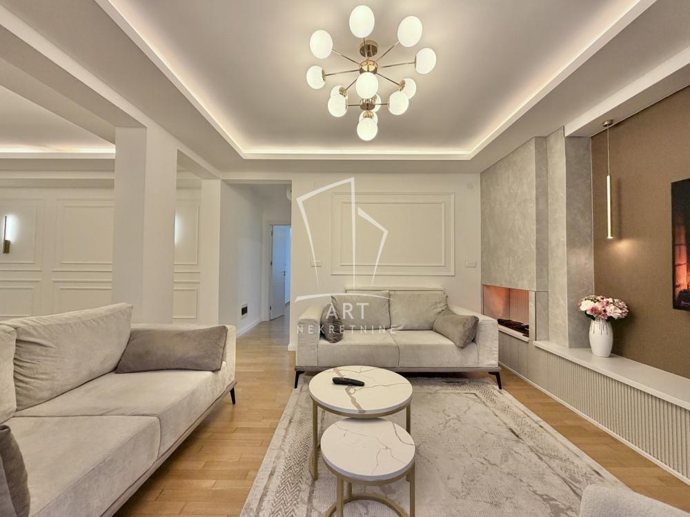 Dedinje, mereno 150m2, sa garažom ID#14188