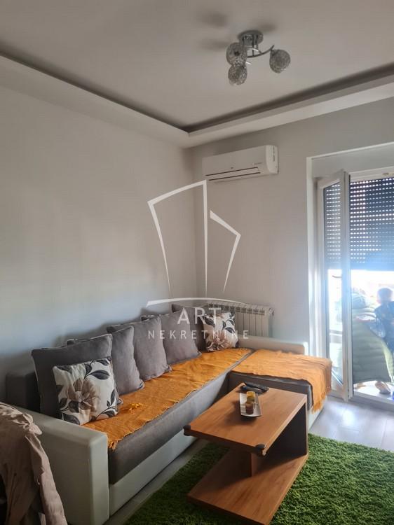 Namešten 1.5 stan ID#14509