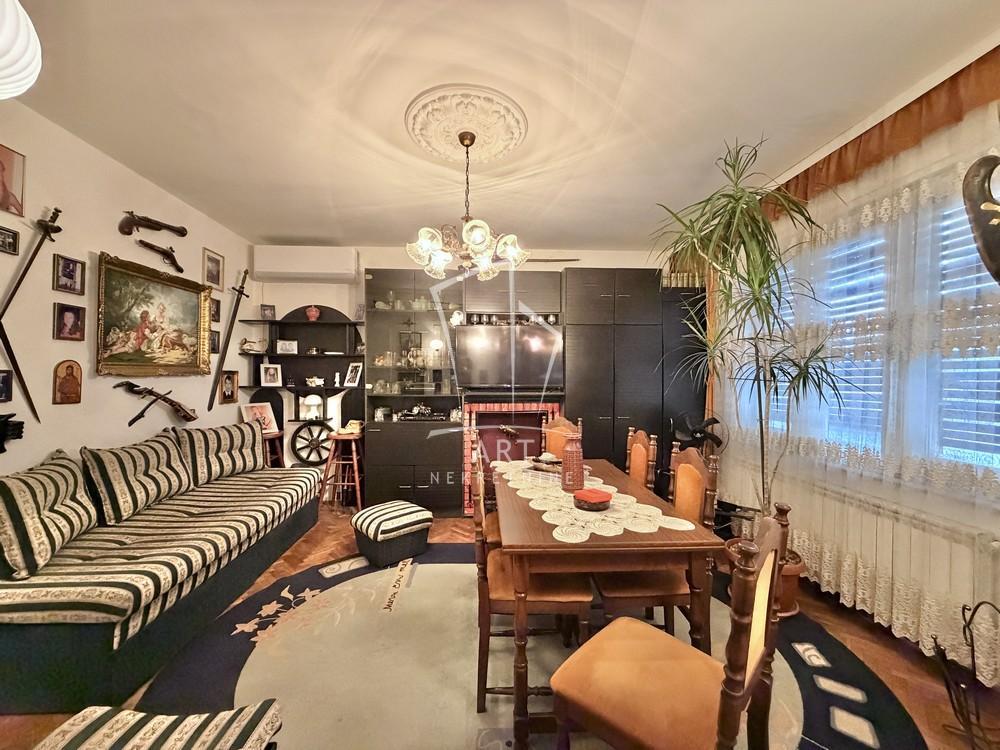 Voždovac, porodična kuća ID#14501