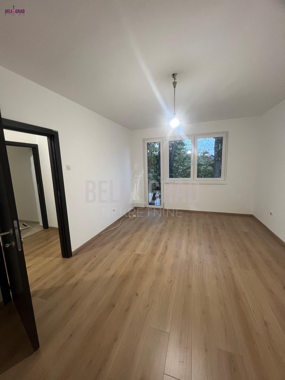 3.0 Renoviran, Solunska -kod okretnice