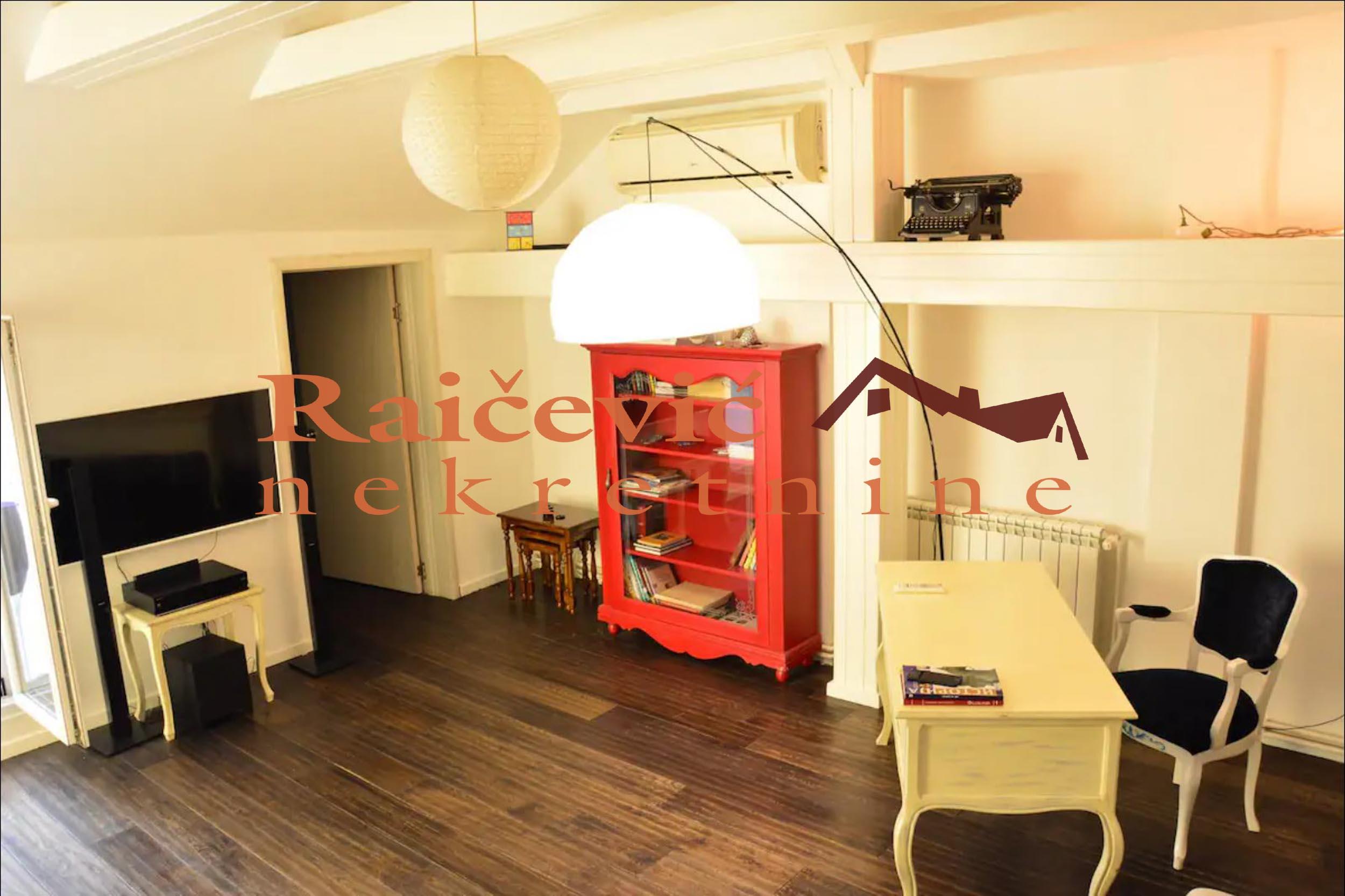 VRACAR KALENIC 82m2 , T ,320000e