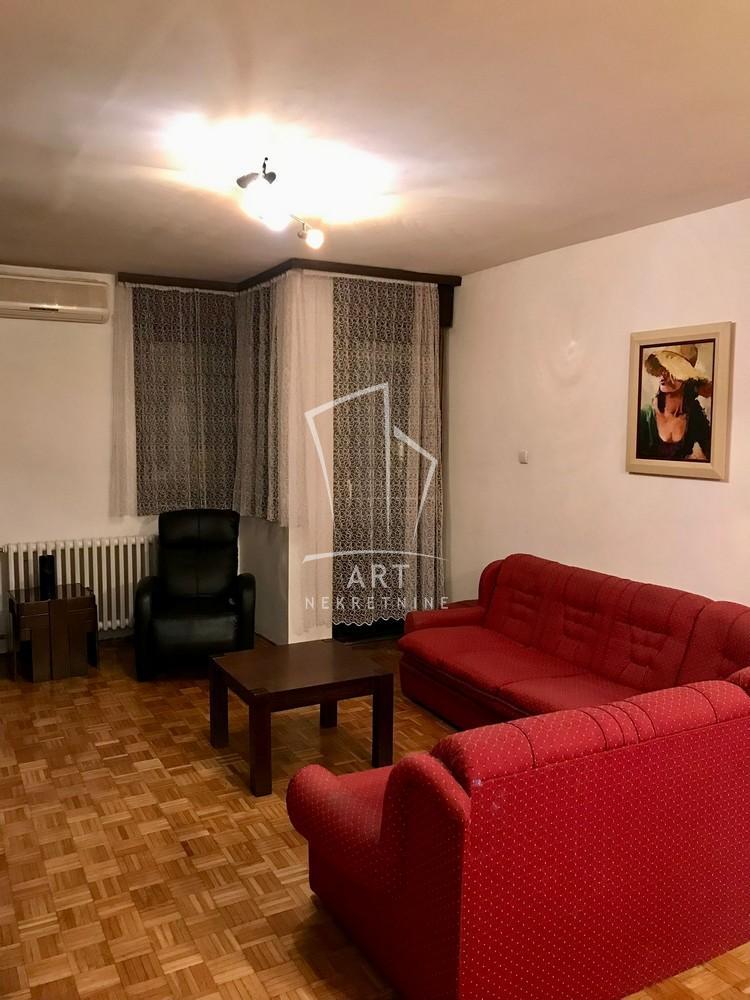 Savski trg, Mihaila Bogićevića, 60m2 ID#14518