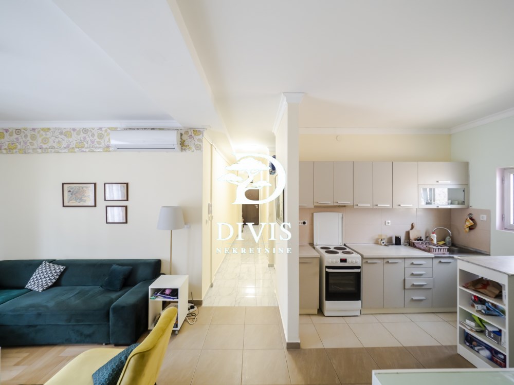 3.0 stan u centru Beograda kod Kalemegdana, 79m2 sa terasom