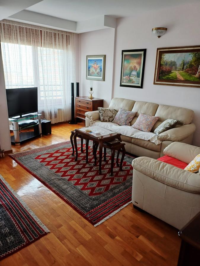 Slavija, Svetozara Markovića, 84 m2+ parking mesto, prelep stan