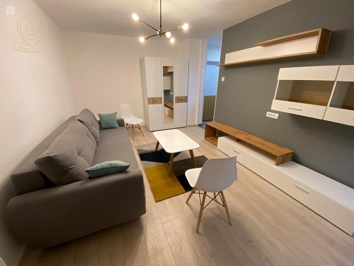 Na prodaju renoviran namešten jednosoban stan - Bulevar Oslobodjenja 33m2