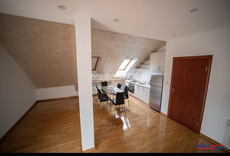 3.0 Obrenovac blizu centra