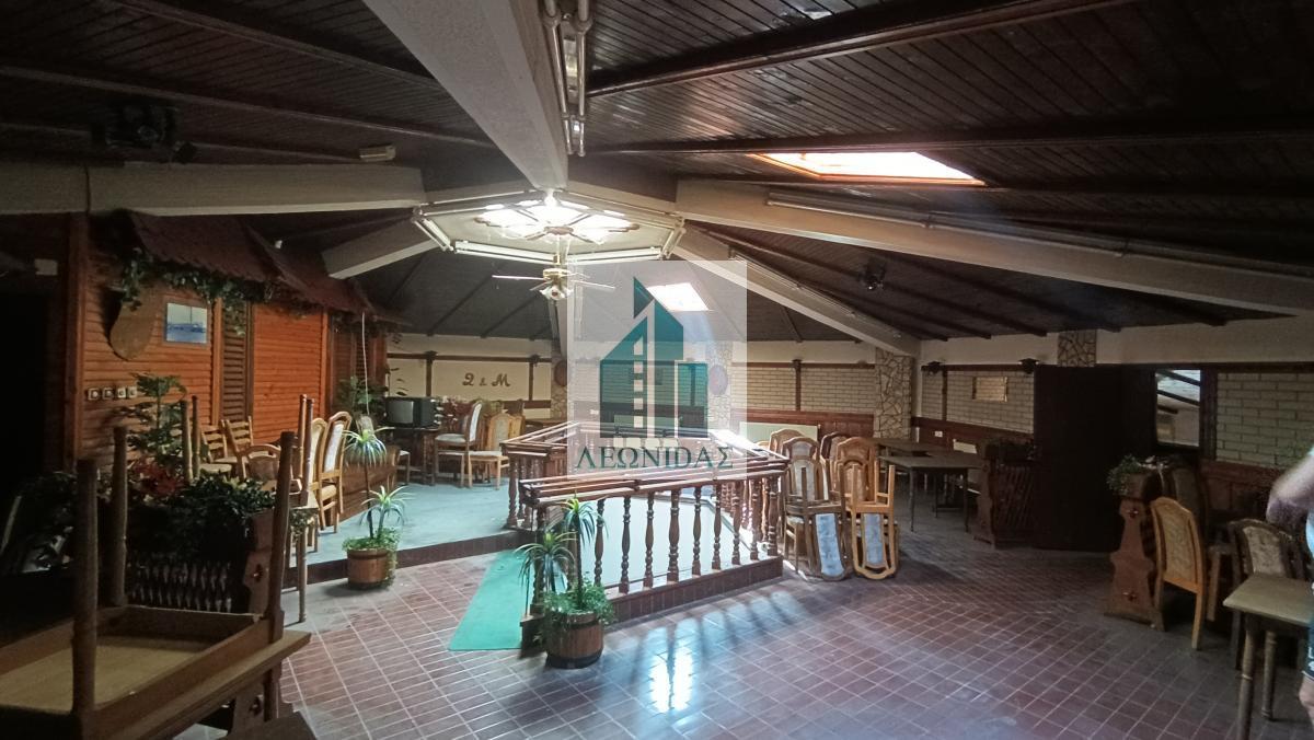 Lokal, 230m2, Glavna autobuska stanica u Vlasotincu