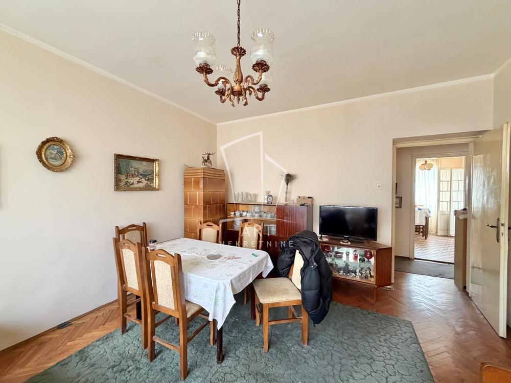 Lion, Bulevar Kralja Aleksandra ID#14516