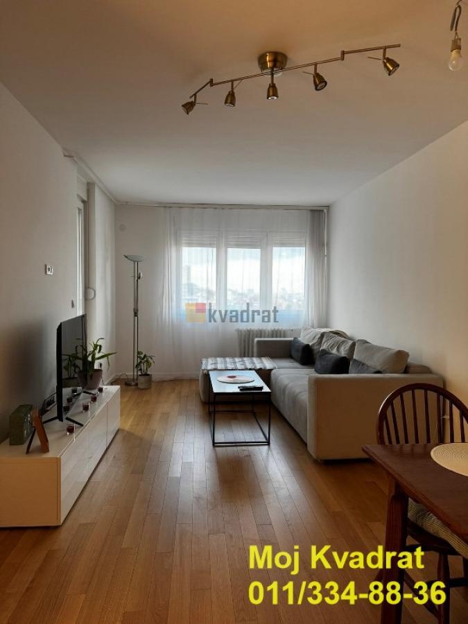 Voždovac, Saobraćajni fakultet - Ljuba Vučkovića, 66m2