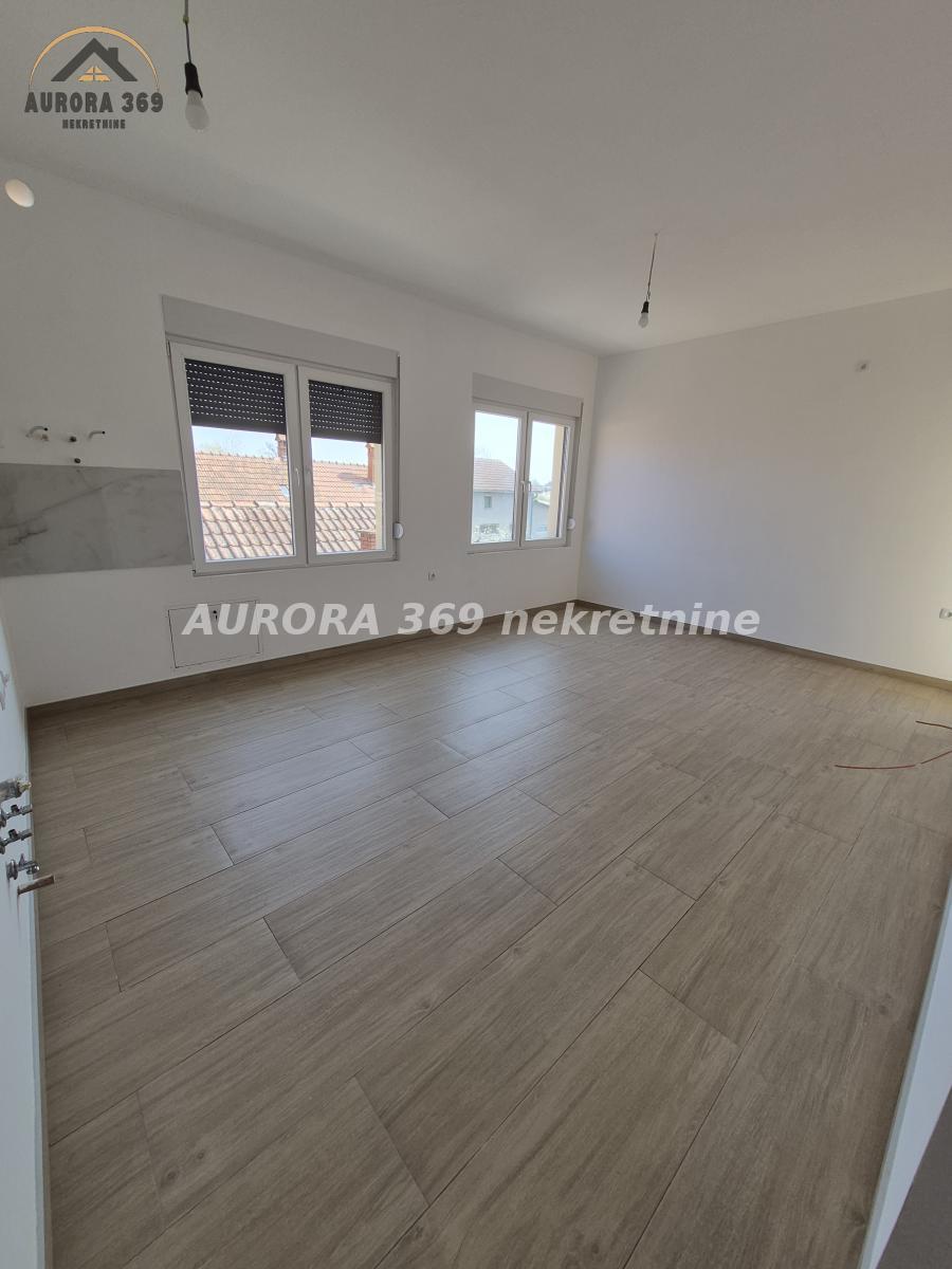 RUMA! FENOMENALNA PRILIKA, NOV, TROSOBAN, 58m2, PARKING