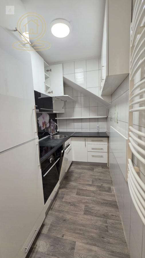 Prodaje se  se 4.0 stan 90 m² – Grbavica, Bulevar Evrope 11, Novi Sad | Parking u dvorištu | Agencija Kompas