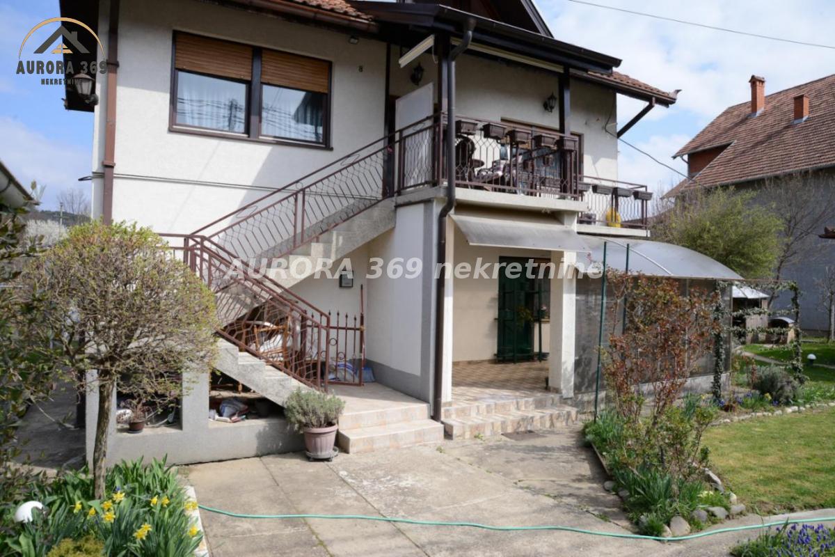 SNIŽENO! ODLIČNA INVESTICIJA! VRNJAČKA BANJA, TROSOBAN STAN 92m2