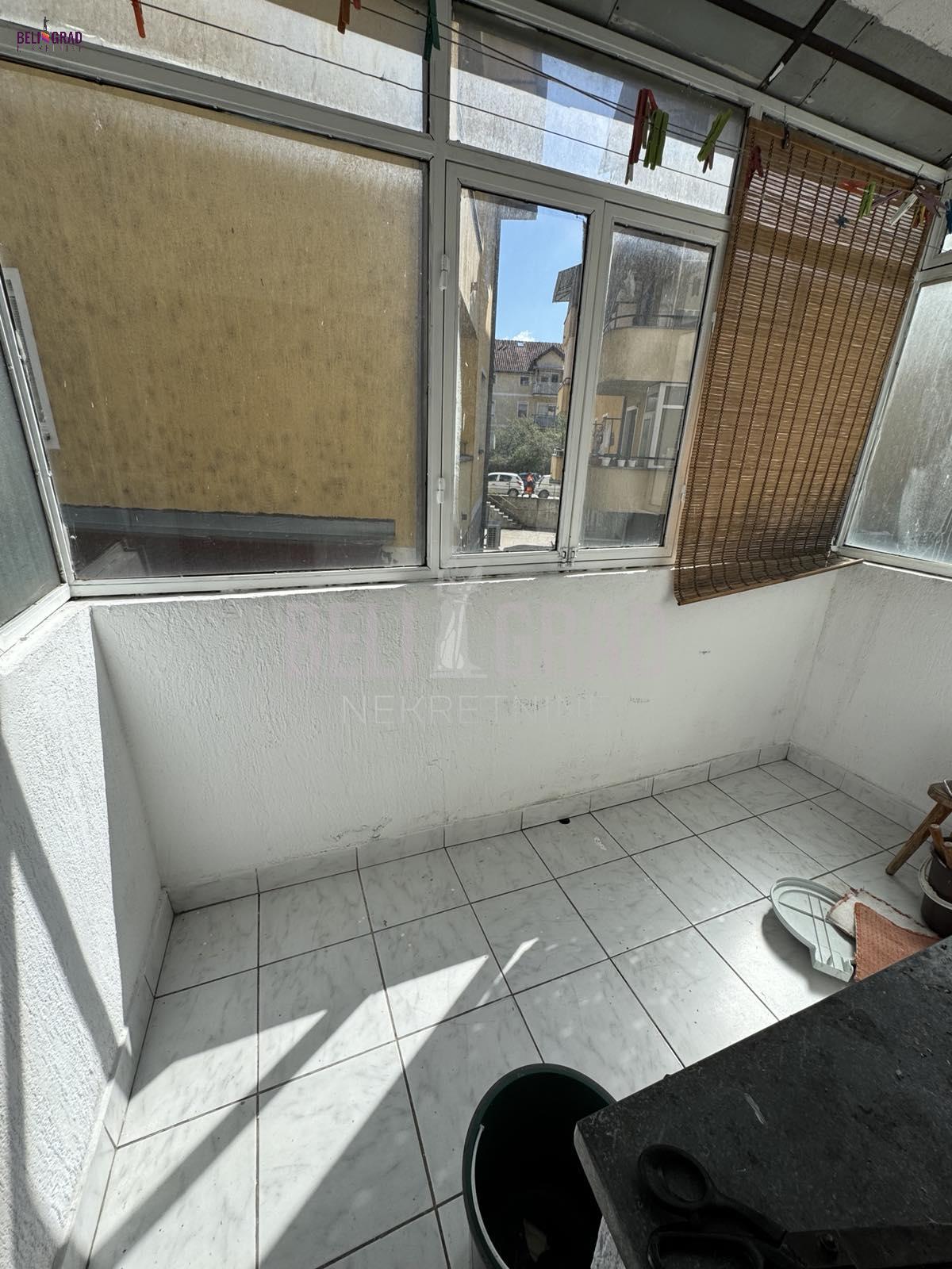 Vidikovačka padina, odličan stan