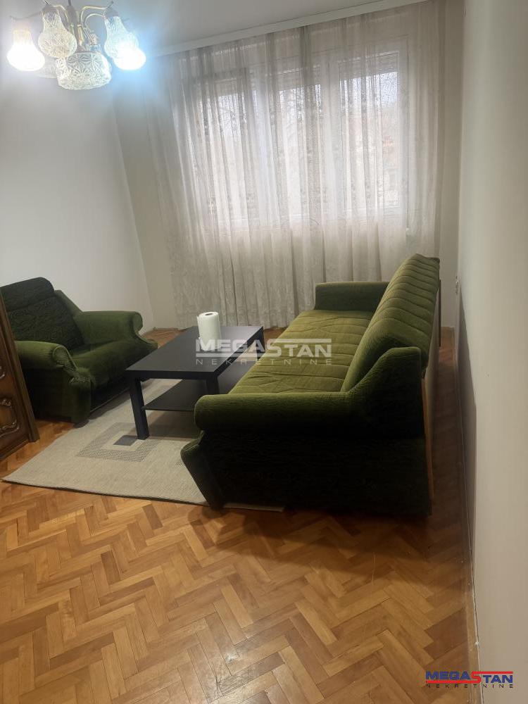 Karaburma, namešten