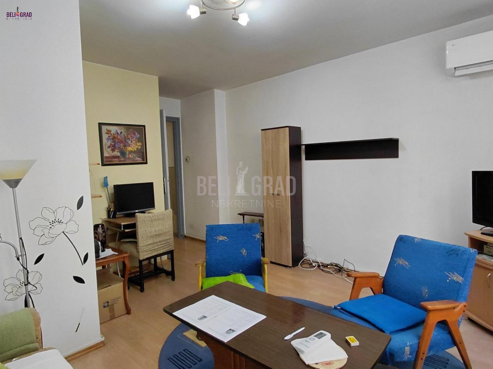 Ruzveltova, TC Zira, 2.5 stan, 55m², uknjižen