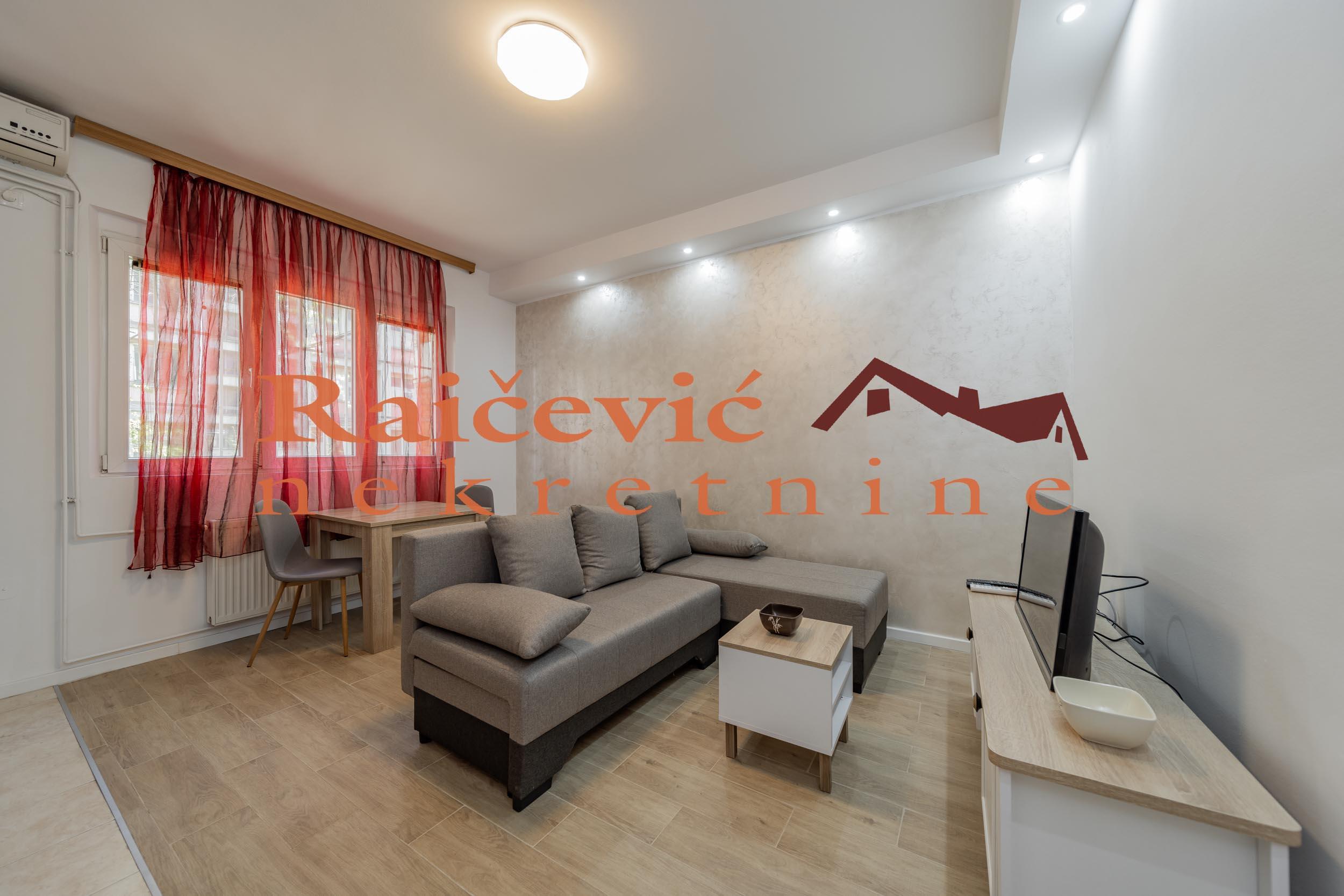 STARI GRAD DORCOL 31m2 , 173000e