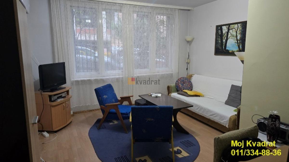 Zvezdara, Slavujev venac - Ruzveltova, 55m2