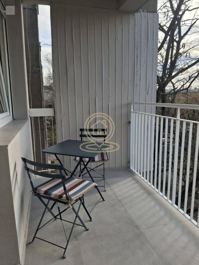 NEUSELJAVAN Dvosoban stan 63 m² Podbara, Kej Sa Odvojenom Kuhinjom | Renoviran | Terasa