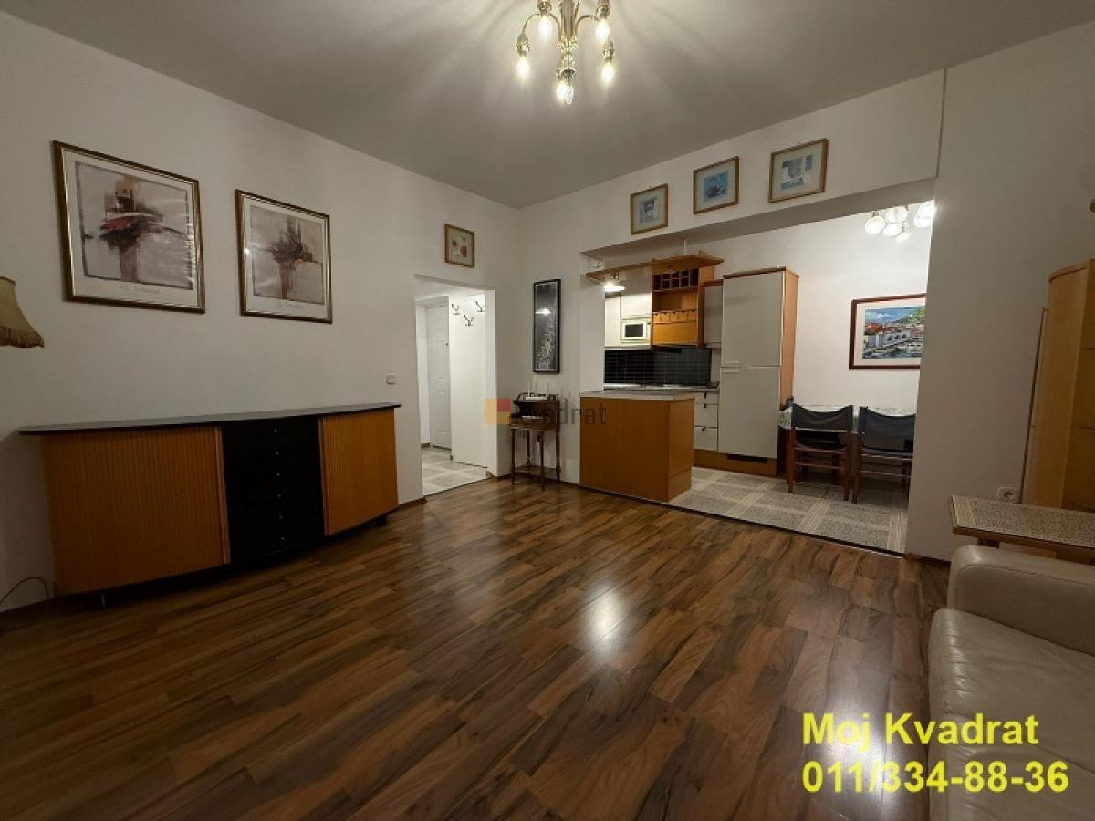 Vračar, Crveni krst - Vele Nigrinove, 45m2