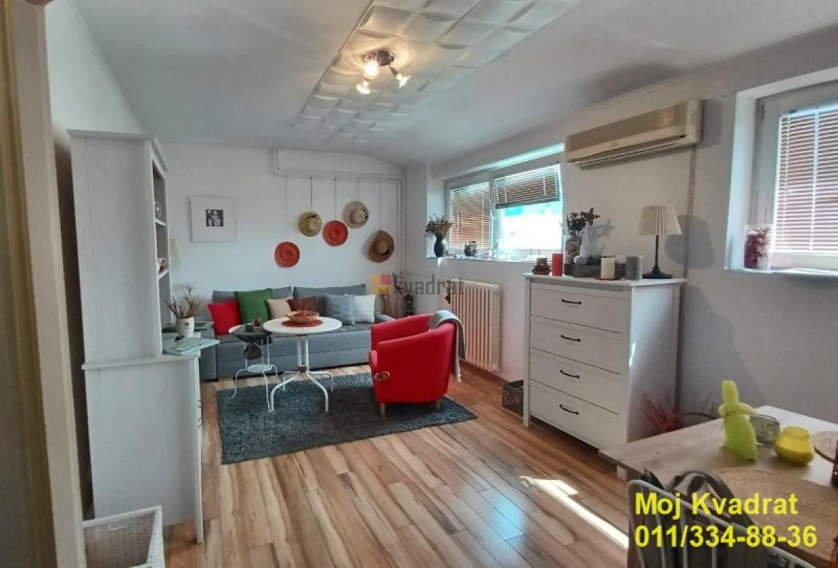 Rakovica, Skojevsko naselje - Luke Vojvodića, 53m2