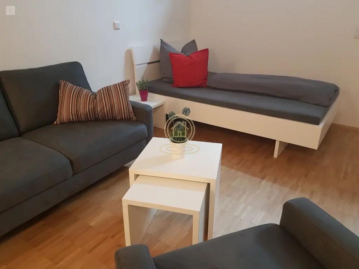 JEDNOSOBAN STAN 30m2 IZDAVANJE STANOVA NOVI SAD, NAMEŠTEN, LIFT, KLIMA, ODLIČNA LOKACIJA