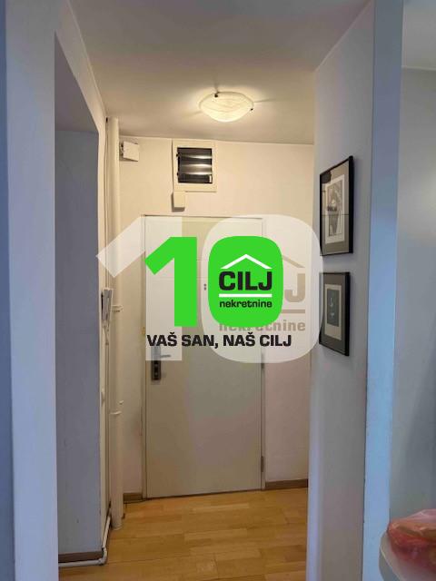trosoban stan, 72m2, 2/5, adptibilan u četvorosoban ID#1602