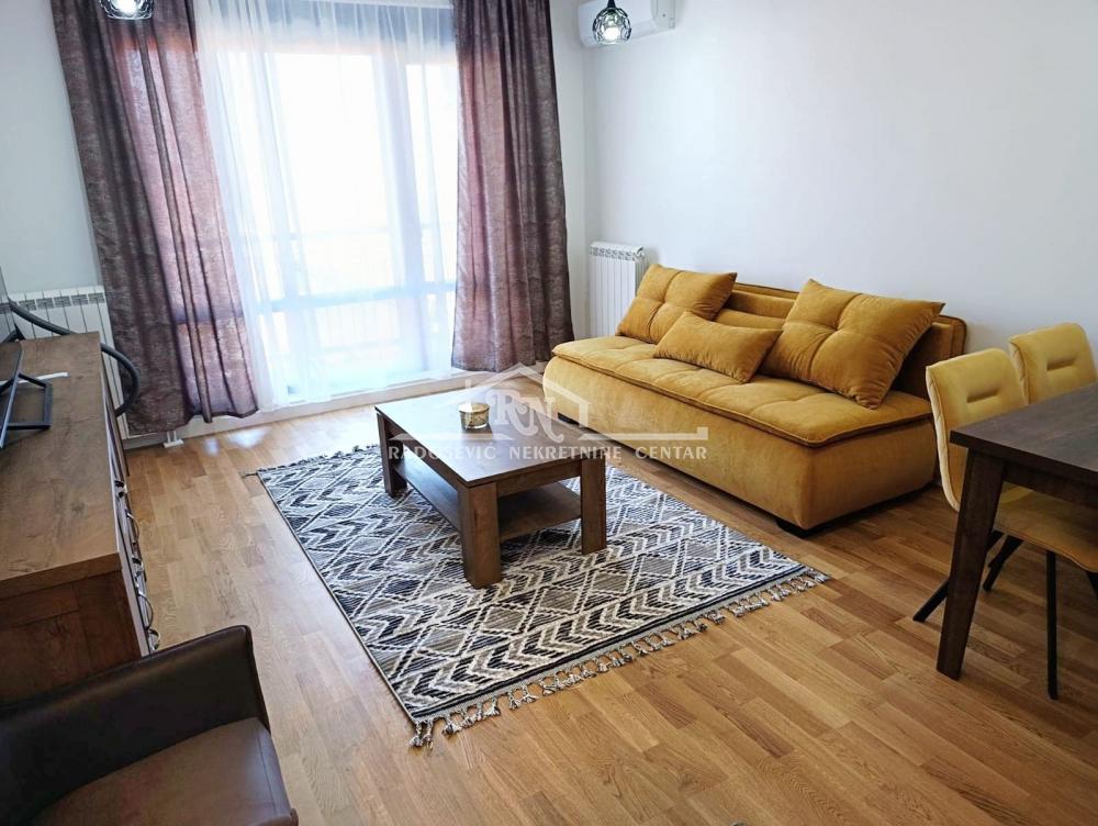 Karaburma, 49m2, nov, lux opremljen, sa garažnim mestom ID#1