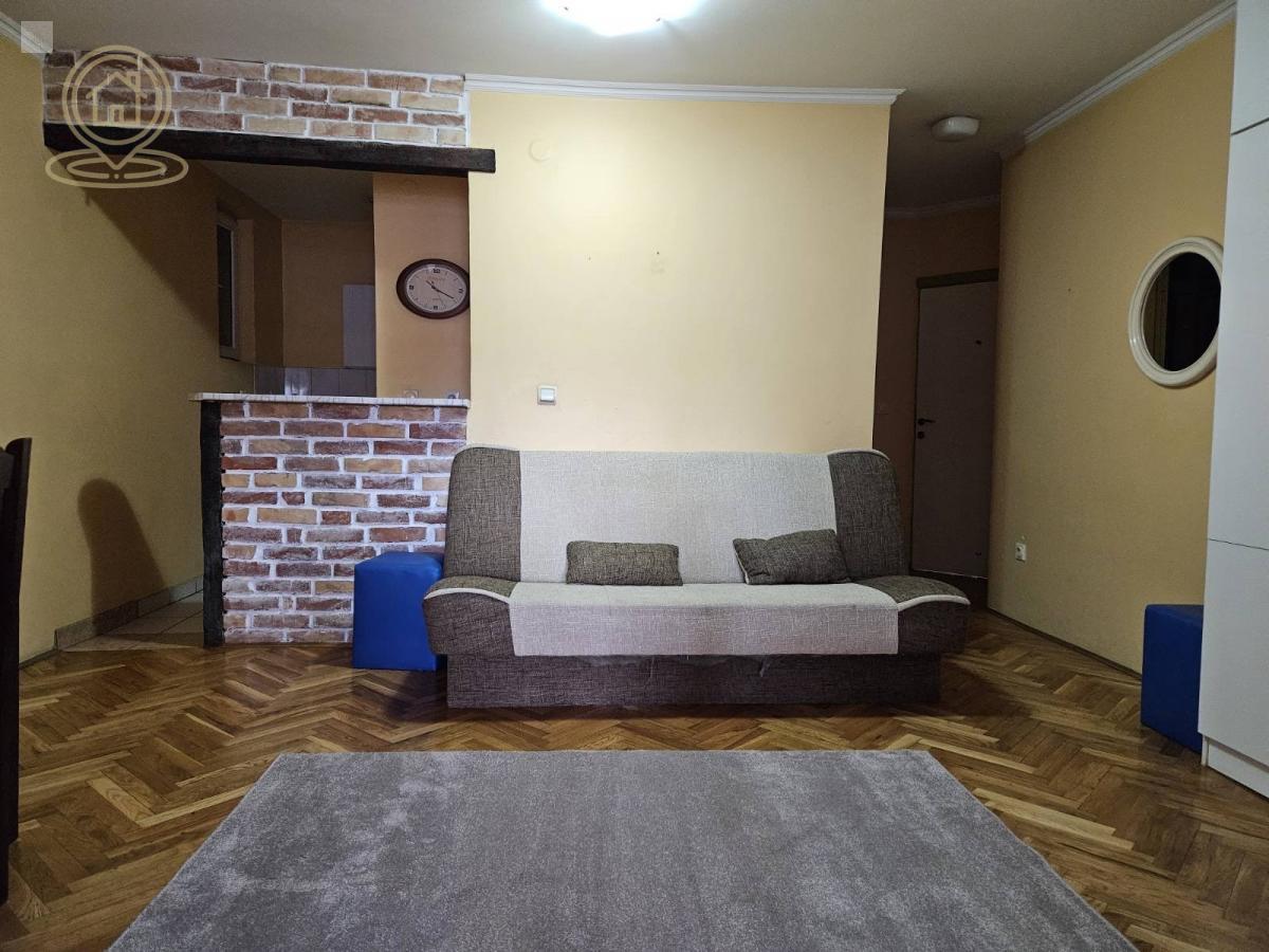 Prodaje se dvosoban stan na Grbavici