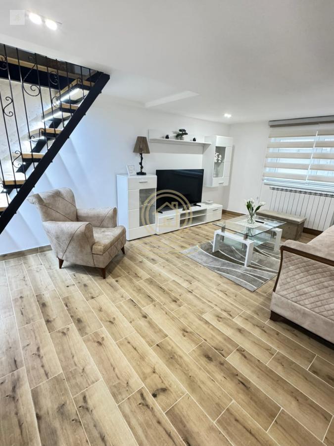 Dvosoban stan 78 m², Južni bulevar, Vračar