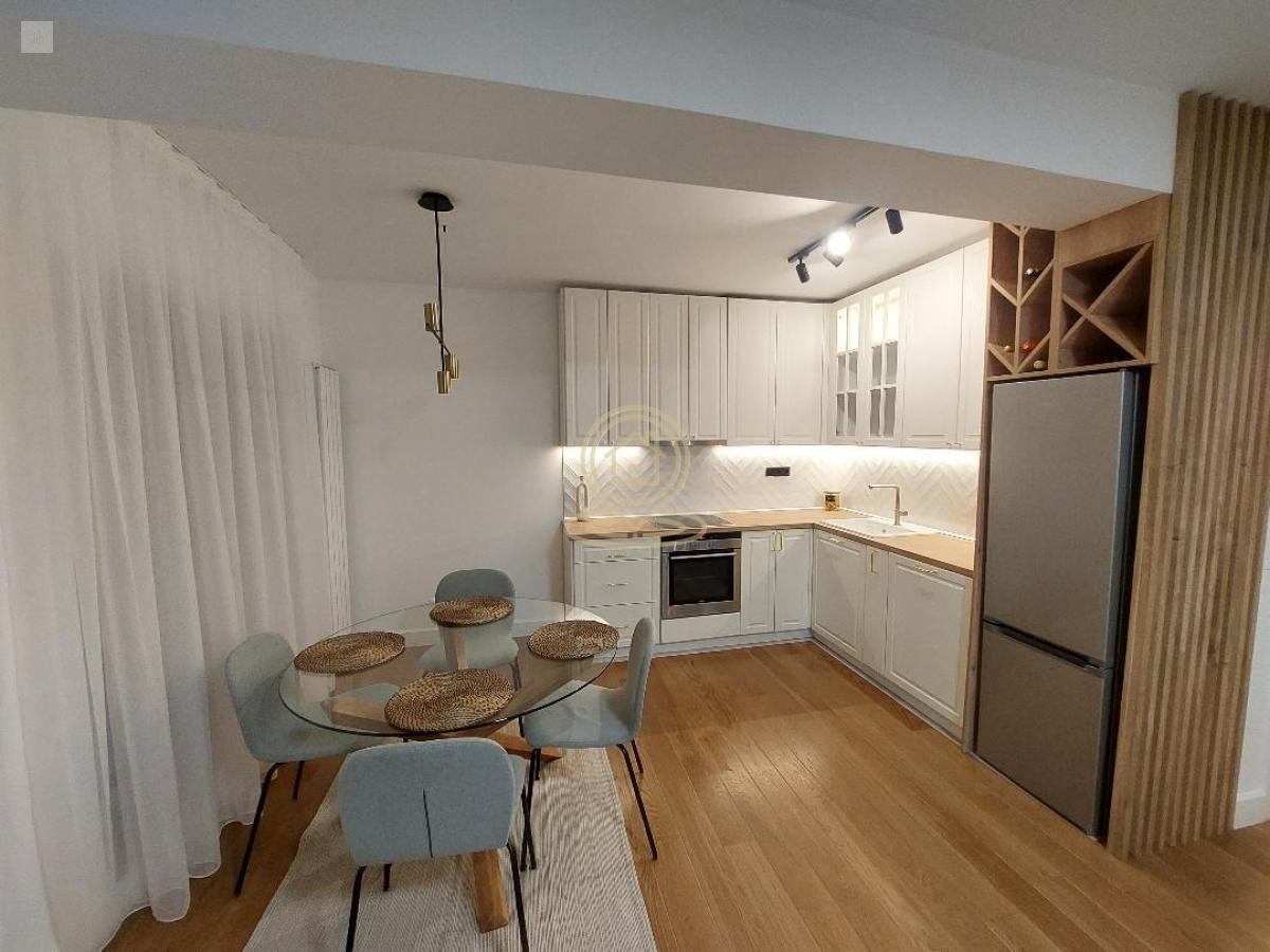 Luks 3.0 stan u BIG Residence – terasa, 2 kupatila