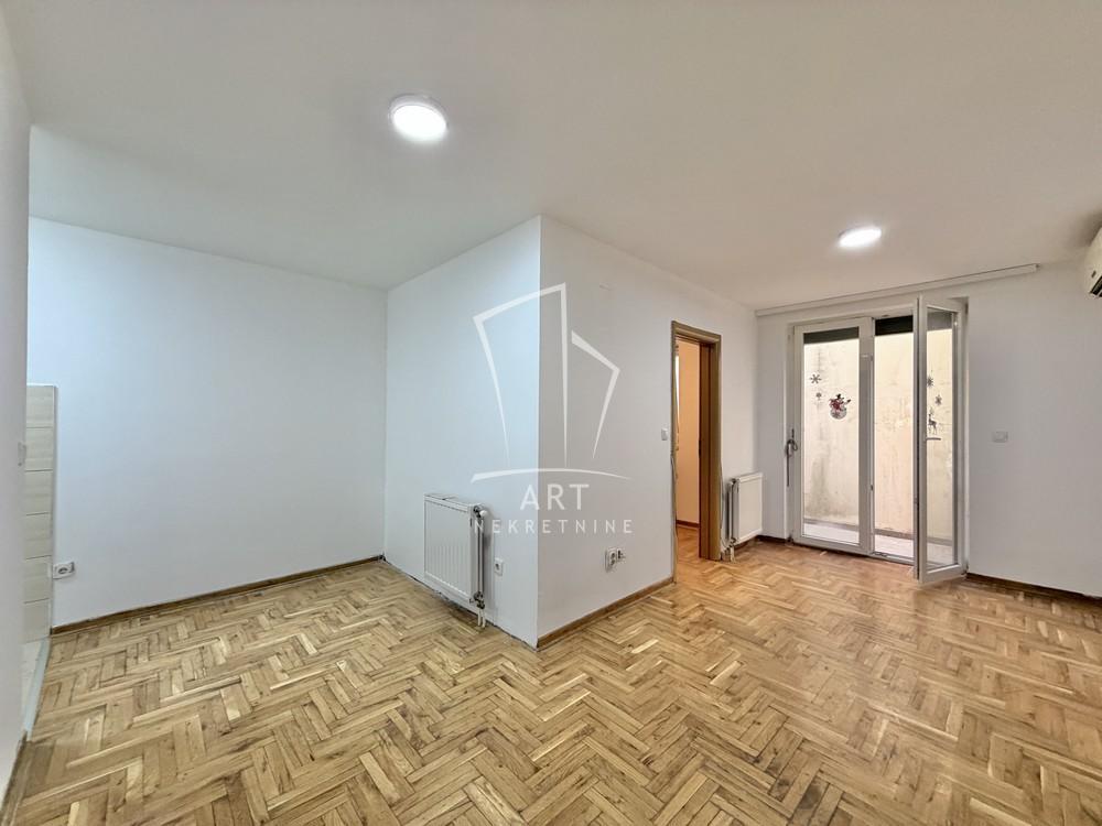 Mirijevo, Rudi Čajeveca, 1.5, mereno 33m2 ID#14880