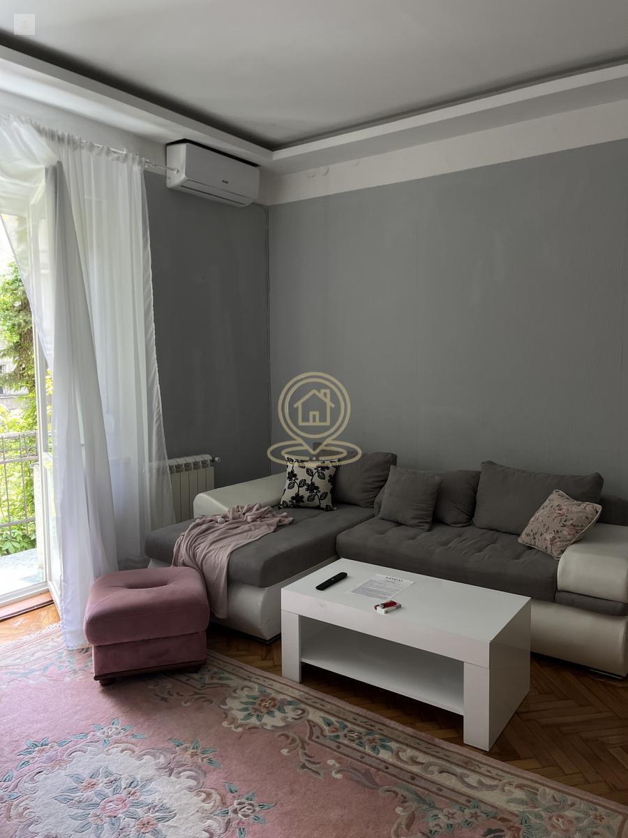 Dvosoban stan 51 m², Vračar, Svetozara Markovića, 2. sprat
