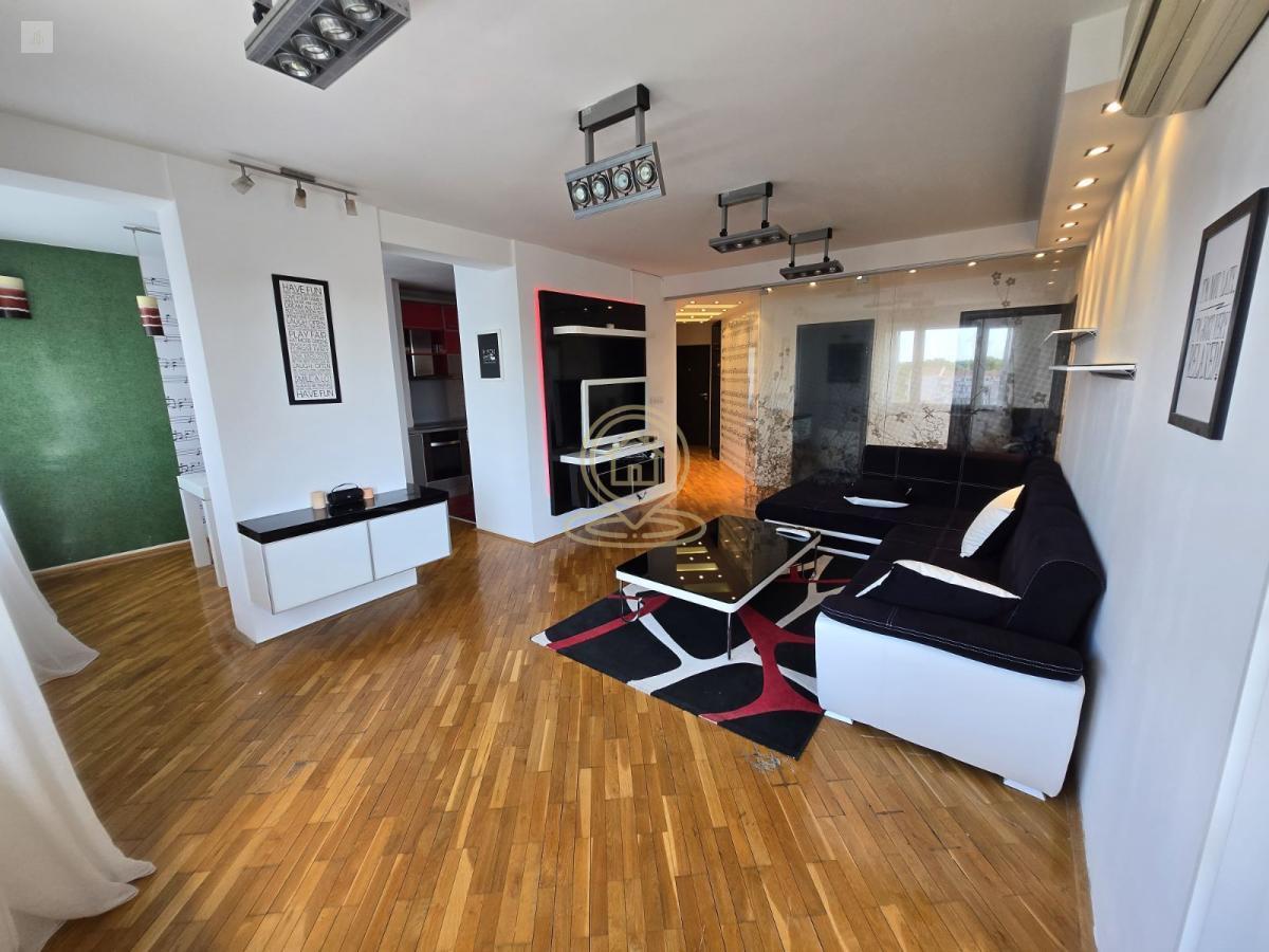 Voždovac, Vojvode Stepe: 3.5-soban stan, 94 m², 5/8 sprat