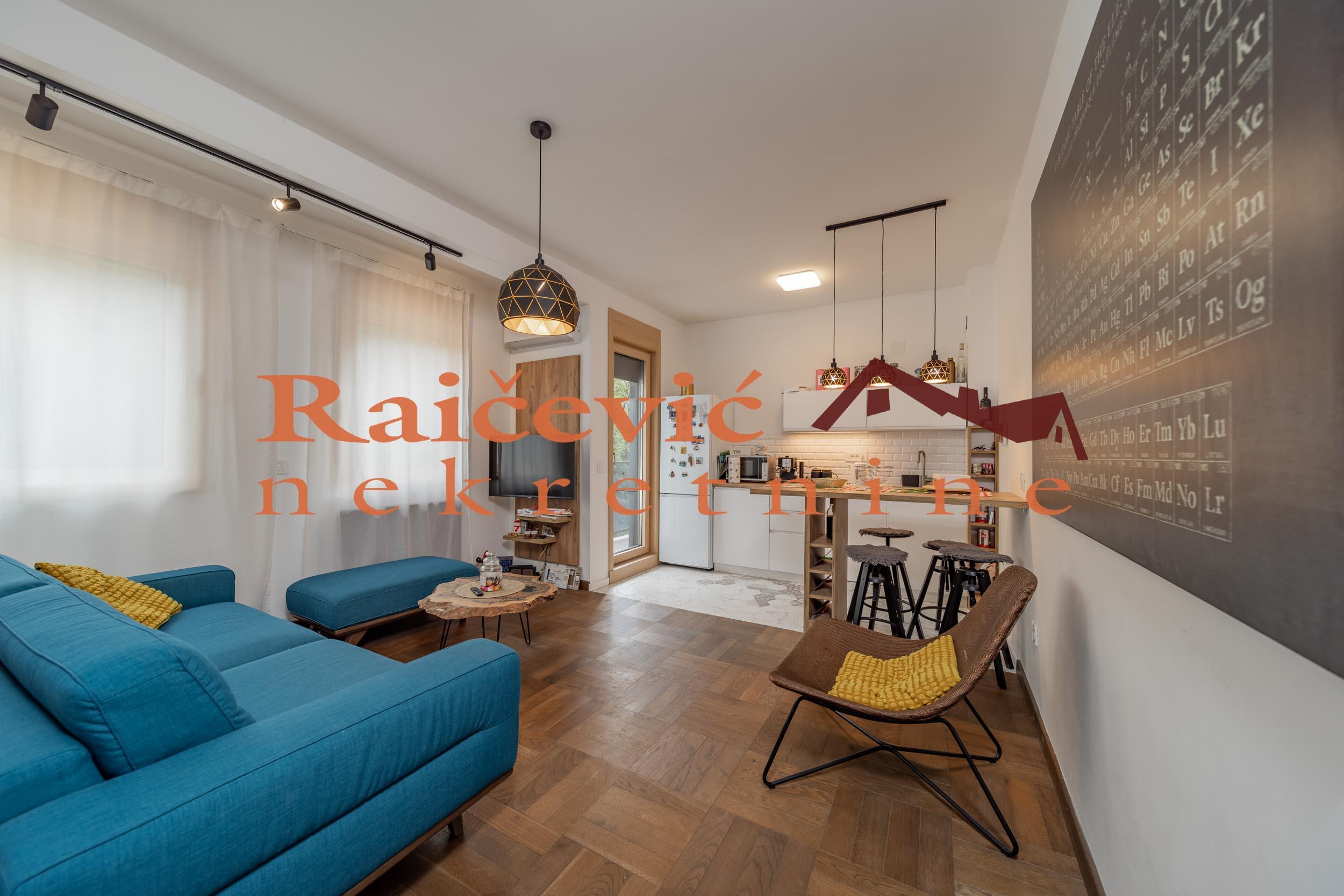VOZDOVAC SUMICE 40m2 , T ,850e