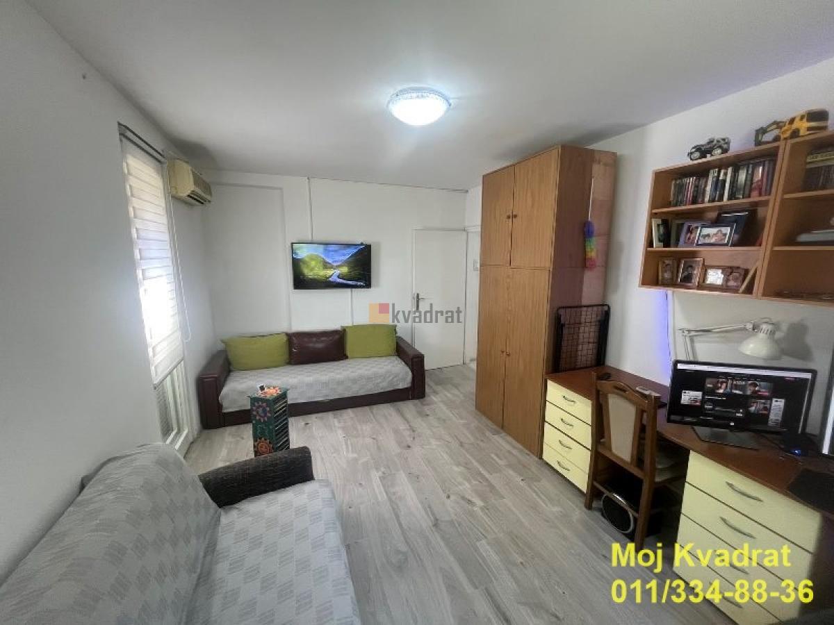 Čukarica, Novi Železnik - Darinke Radović, 59m2