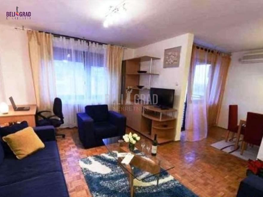 Dorćol, Dunavski kej - lepa lokacija