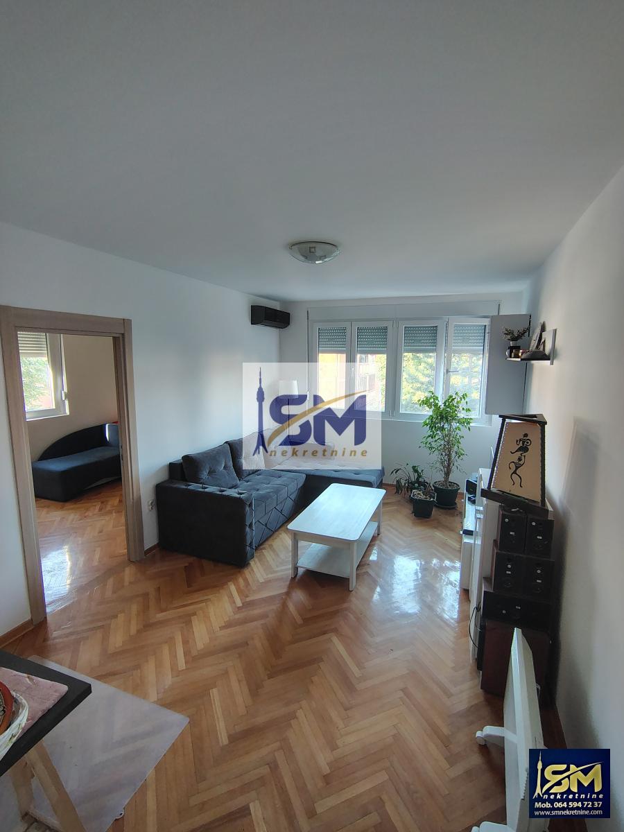 Karaburma, renoviran stan 56m2