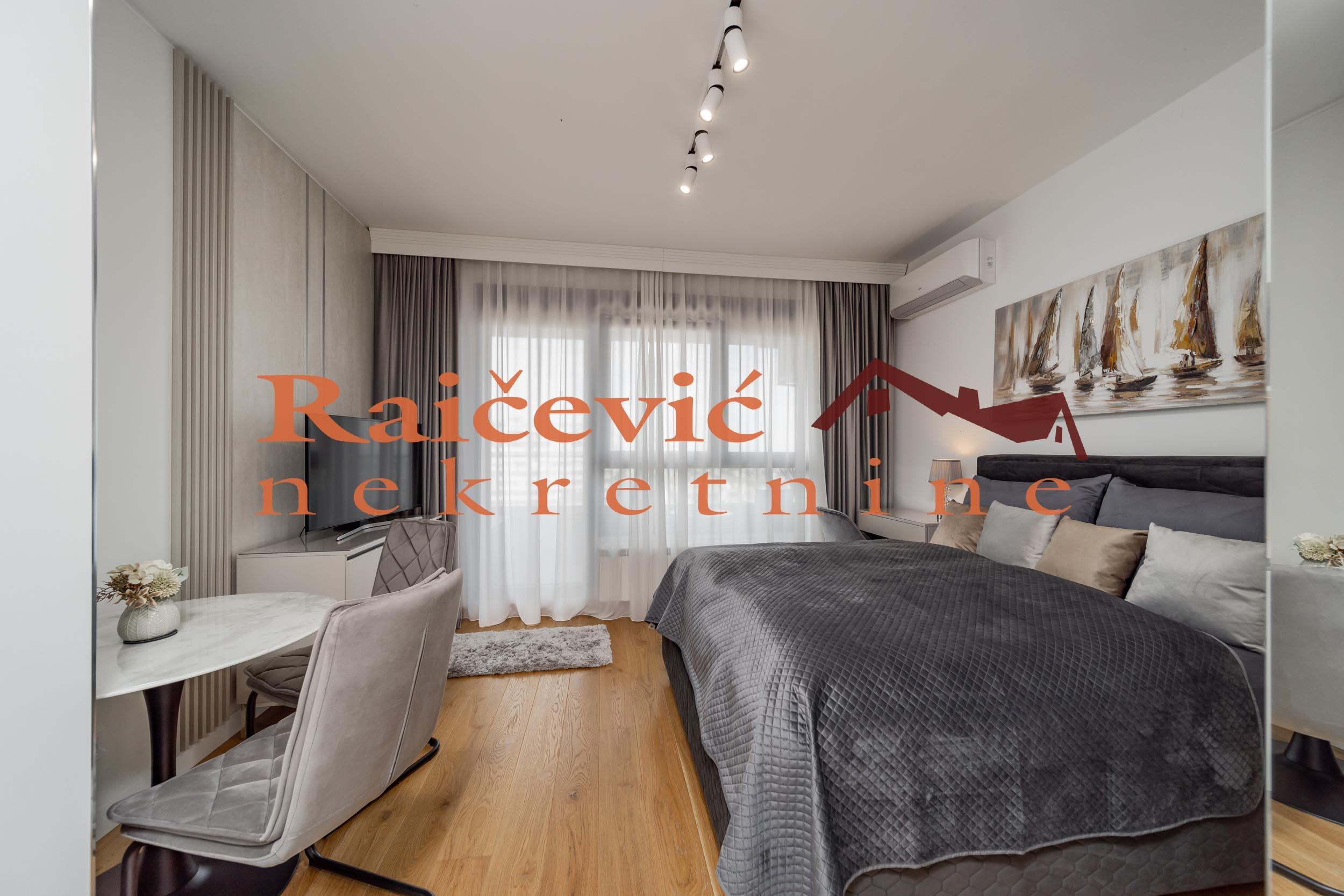 VOZDOVAC TROSARINA 30m2 , T ,650e