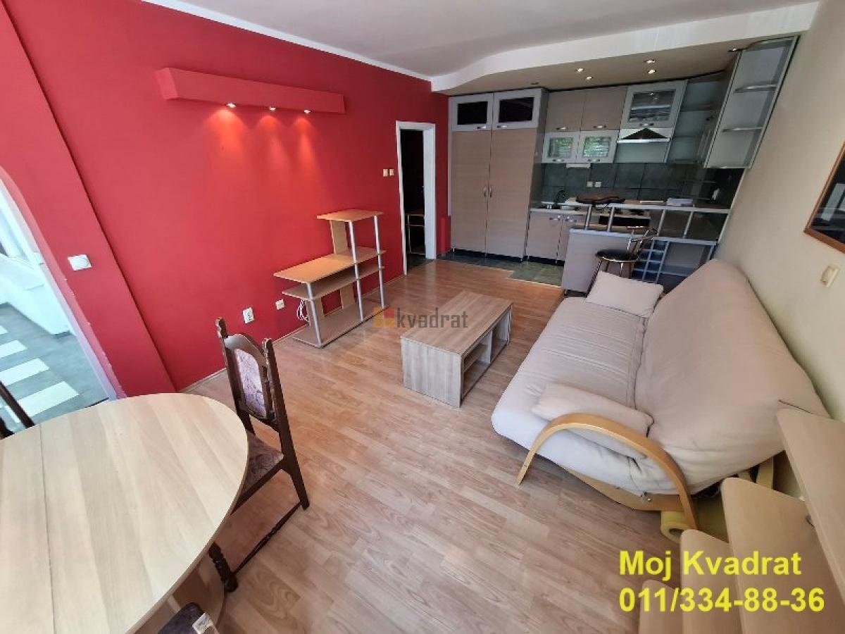 Novi Beograd, Blok 70 - Gandijeva, 49m2