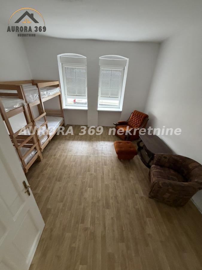 RUMA. KUĆA 124m2 sa 644m2 PLACA