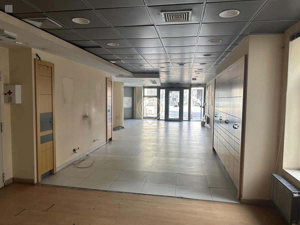 Lokal 123 m², Bulevar kralja Aleksandra, Zvezdara, Beograd