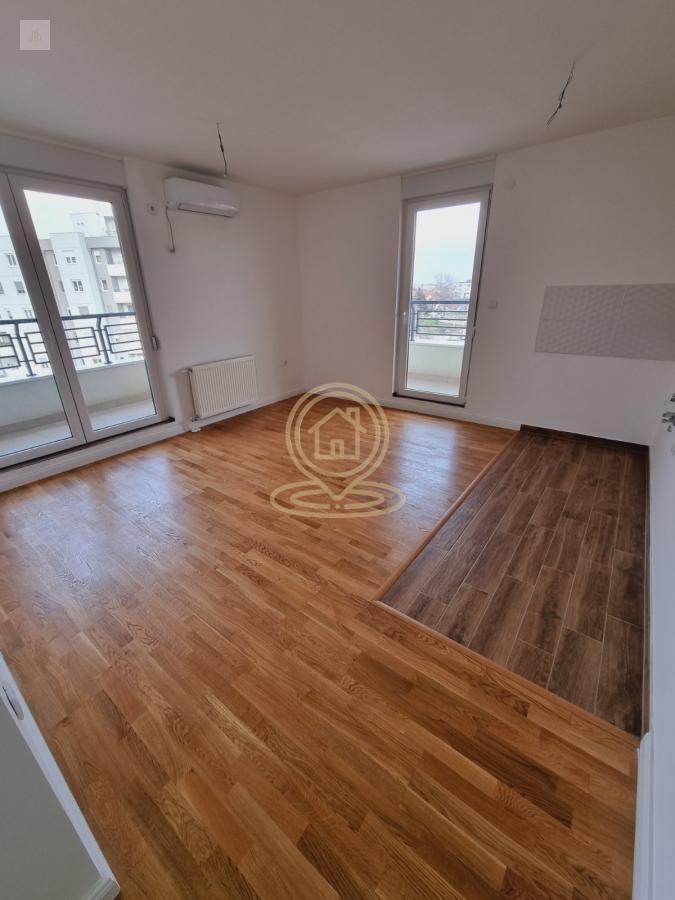 Trosoban, funkcionalan stan 63 m2