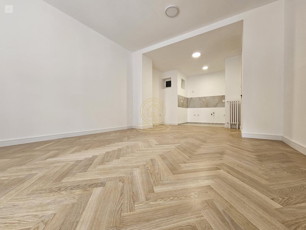 PRODAJA STANOVA NOVI SAD – LUKSUZNO RENOVIRANI STANOVI CENTAR VOJVODE MIŠIĆA ODLIČNA LOKACIJA