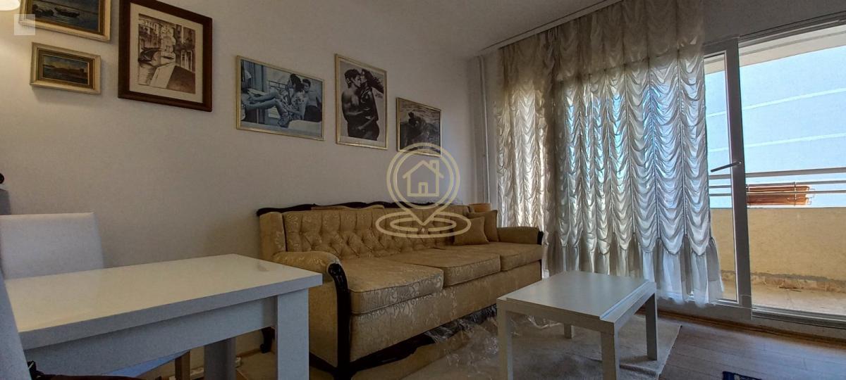 Dvosoban stan 40 m², Donji Dorćol, Stari Grad