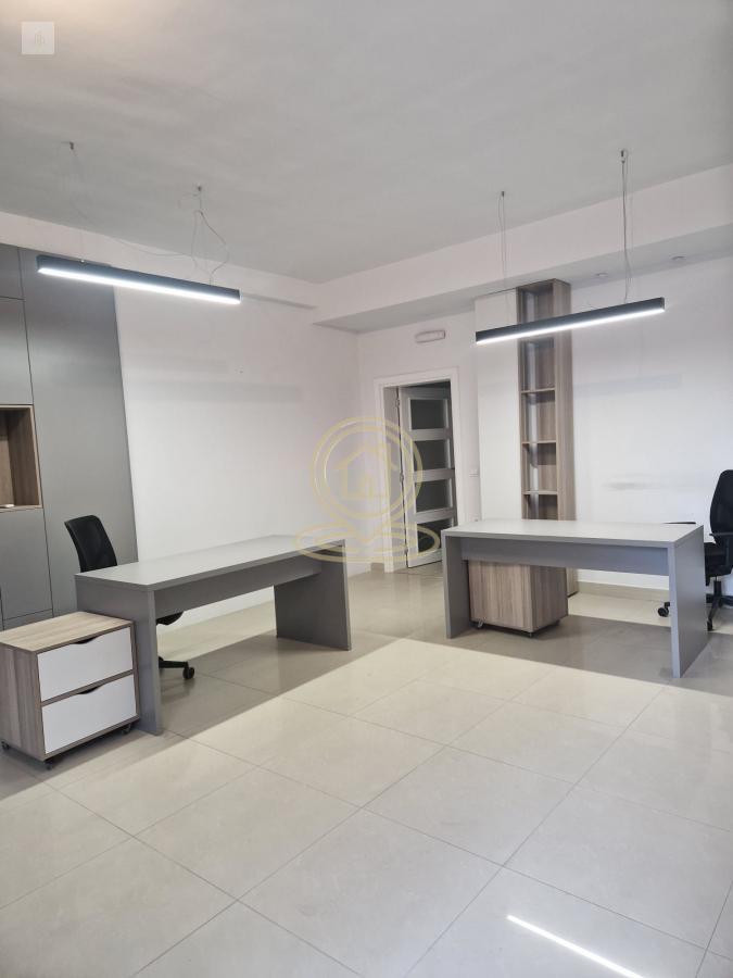Poslovni prostor 70 m², Palilula, Hadžipopovac, Beograd