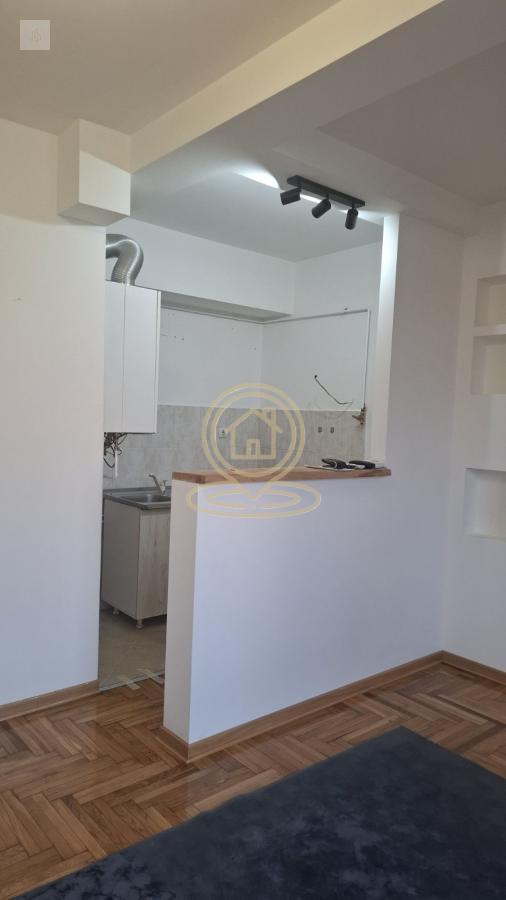 Dvosoban stan 36 m², Mirijevo, Zvezdara, Beograd