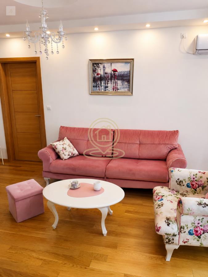 Lux Dvosoban stan 43 m2, Vračar, Crveni Krst, 1. sprat